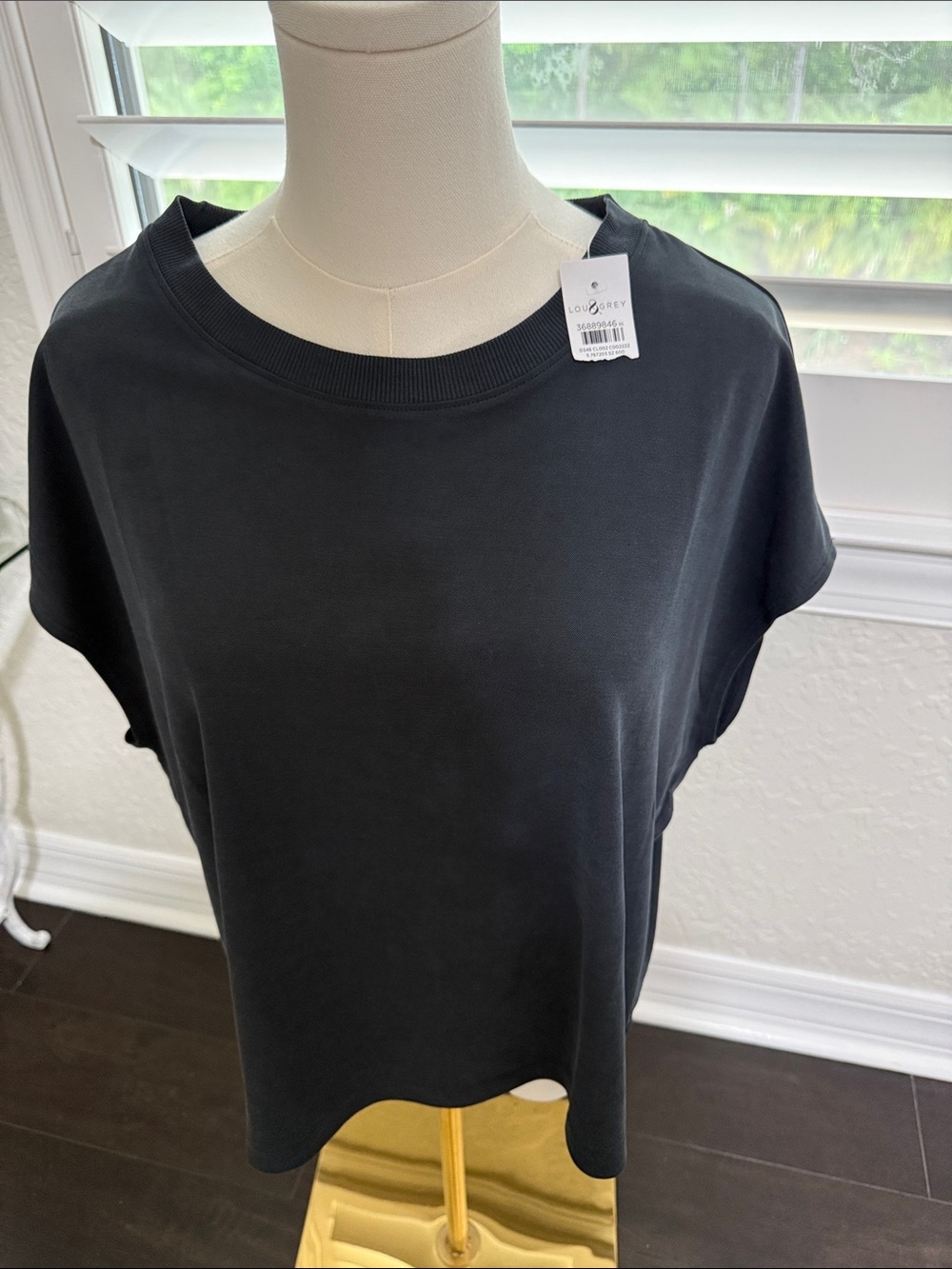 Lou & Grey Black Boxy Short Sleeve Tee